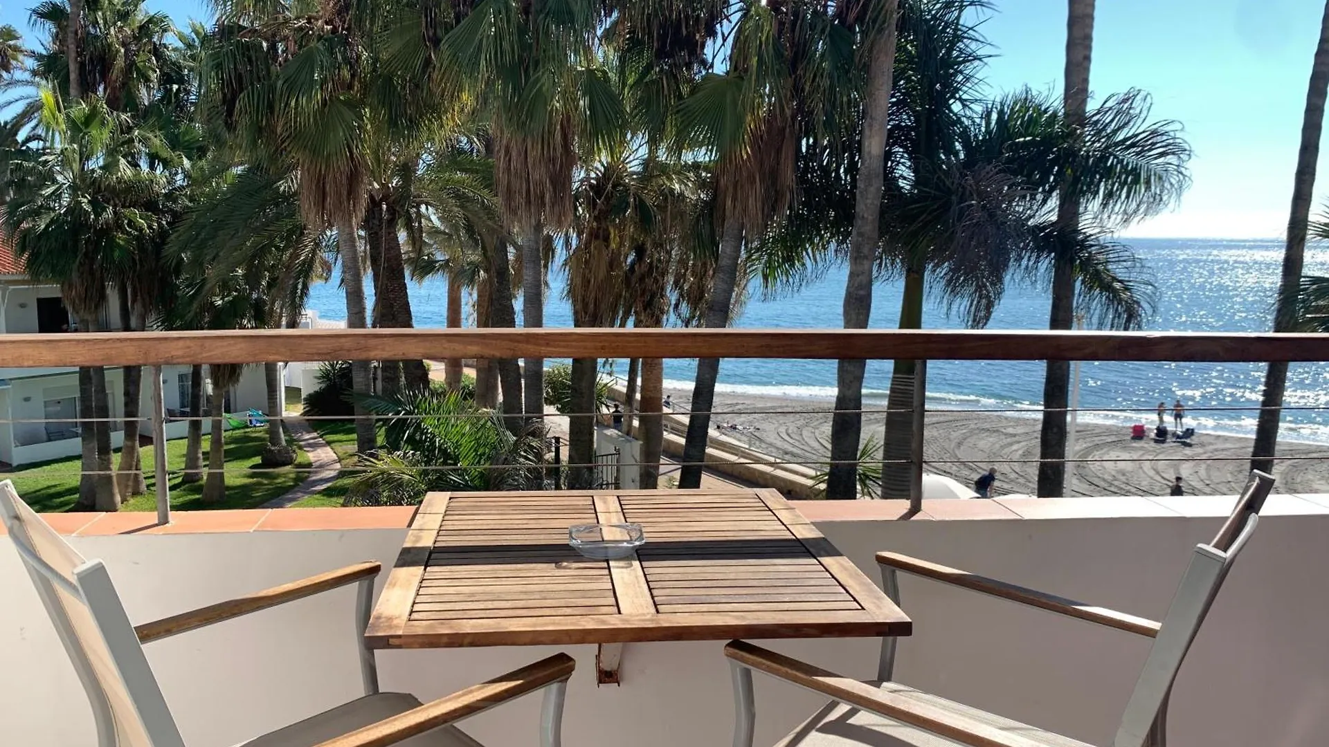Apartman Apartamentos Playa Torrecilla Nerja