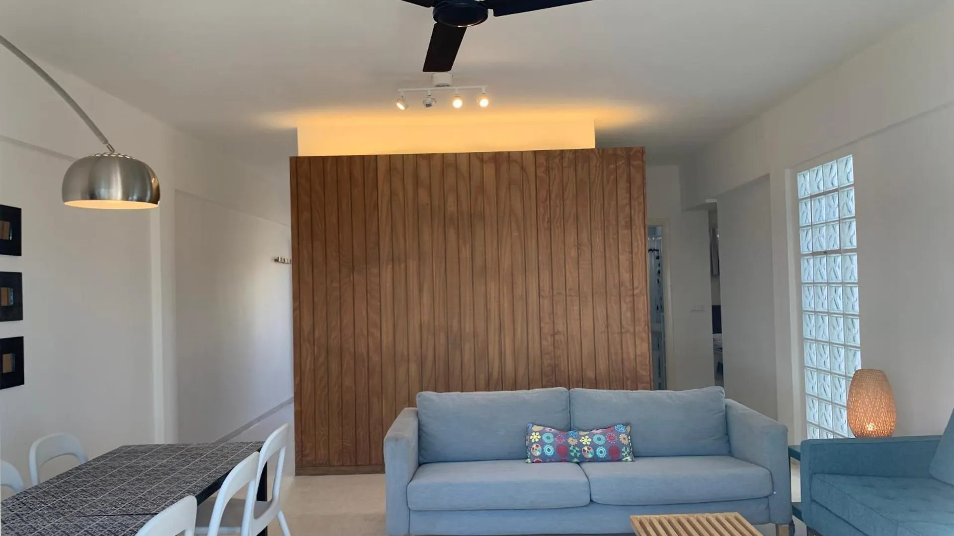 Apartamentos Playa Torrecilla Nerja