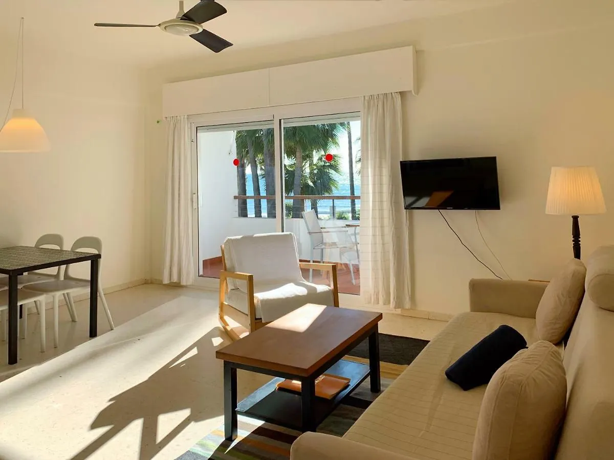 Apartamentos Playa Torrecilla Nerja 0*,  Spanyolország