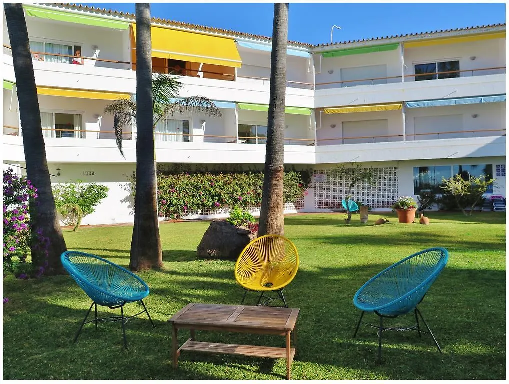 Apartamentos Playa Torrecilla Nerja