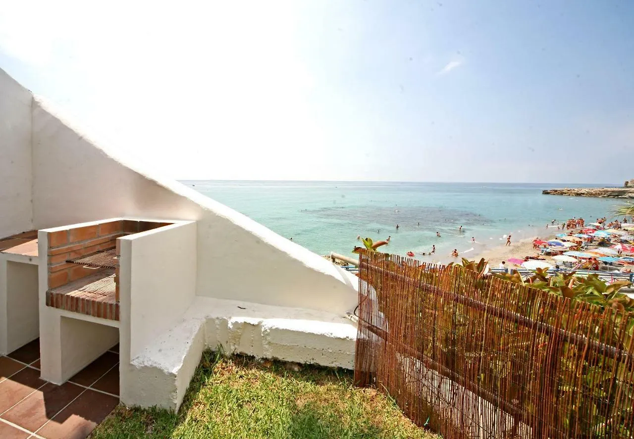Apartamentos Playa Torrecilla Nerja Apartment