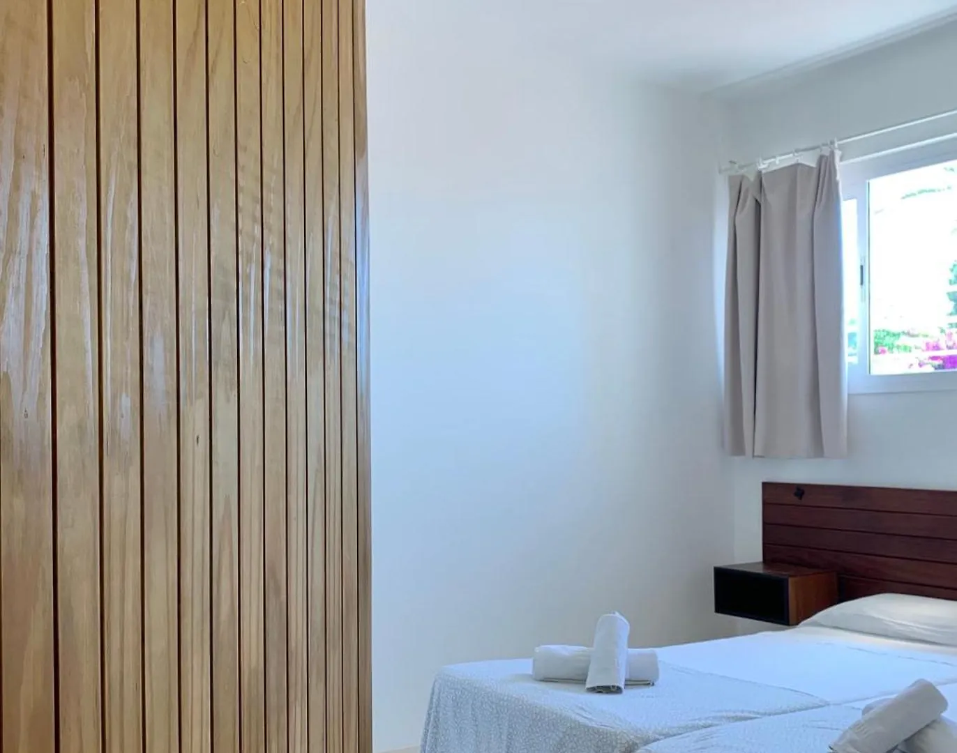 Apartamentos Playa Torrecilla Nerja Espanha